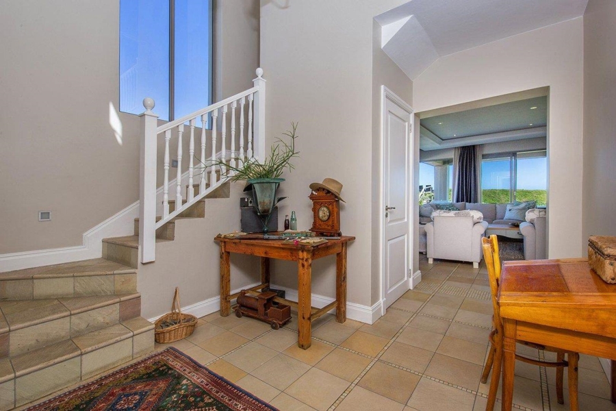 6 Bedroom Property for Sale in Myoli Beach Western Cape